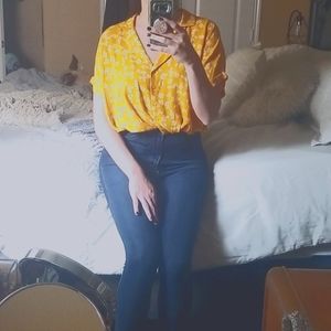 All In Favor Yellow Floral Patterned Blouse